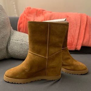 BRAND NEW high heel uggs!